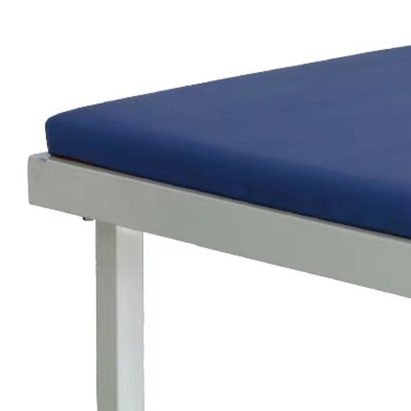 Mn-JCC003  Powder Coated Steel Examination Couch Bed
